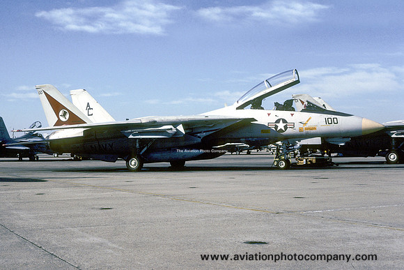 US Navy VF-14 Grumman F-14A Tomcat 162700/AC-100 (1989)