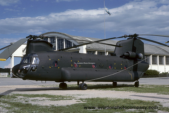 US Army Vertol CH-47C Chinook 85-24736 (1985)