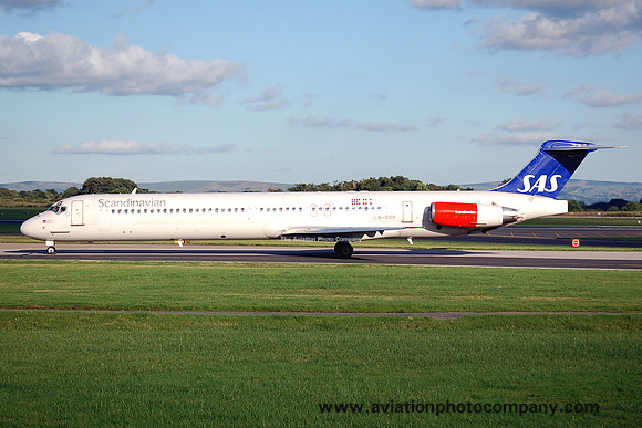 SAS McDonnell Douglas MD-82 LN-ROP at Manchester IAP (2006)