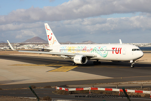 TUI Airlines Netherlands/PrivatAir SA Boeing 767-316ER HB-JJF (2017)