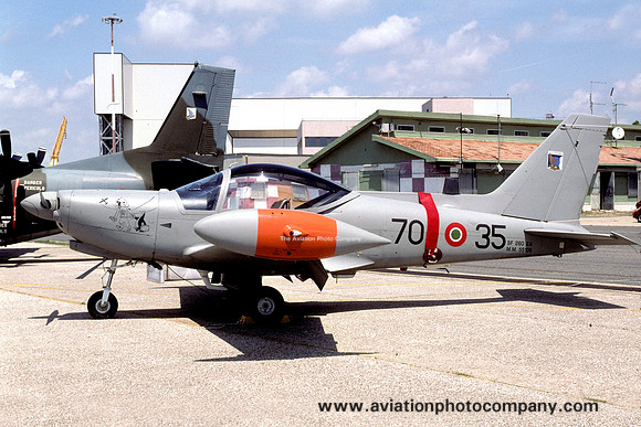 Italian Air Force 70 Stormo SIAI SF-260EA MM55126/70-35 (2008)