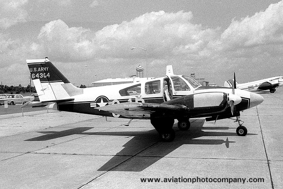 US Army Beech T-42A Cochise 66-4304 (1970)