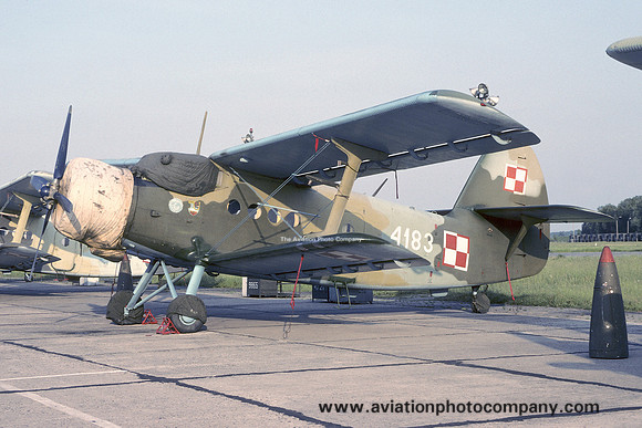 Polish Air Force 58 LPSz Antonov An-2 4183 (1991)