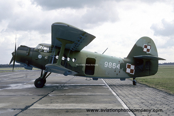 Polish Air Force 58 LPSz Antonov An-2 9864 (1991)