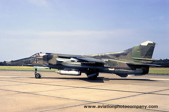 German Air Force Mikoyan MiG-23BN Flogger 20+39 (1991)