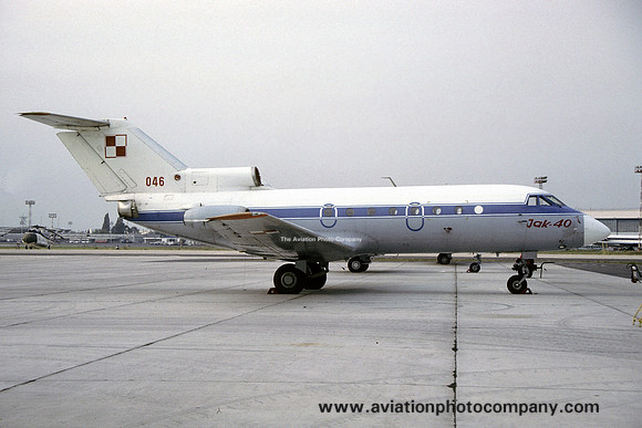 Polish Air Force 36 SPLT Yakolev Yak-40 046 (1991)