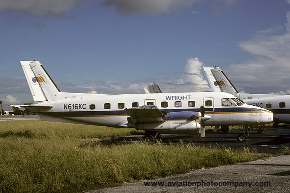 Wright Airlines Embraer Bandeirante N616KC (1985)