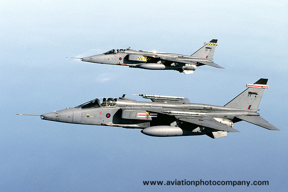 RAF 41 Squadron Sepecat Jaguar GR.1 XZ118/FF (1999)