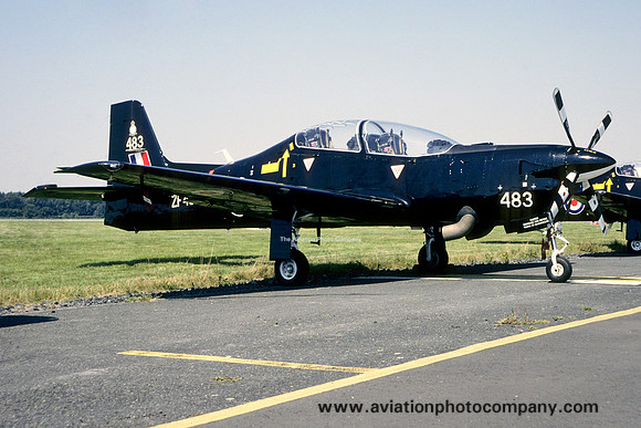 RAF 1 FTS Embraer/Short Tucano T.1 ZF483 (1999)