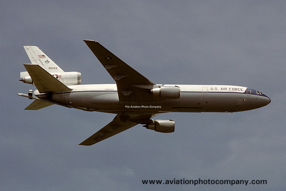 USAF 2 BW McDonnell Douglas KC-10A Extender 79-0434 (1989)
