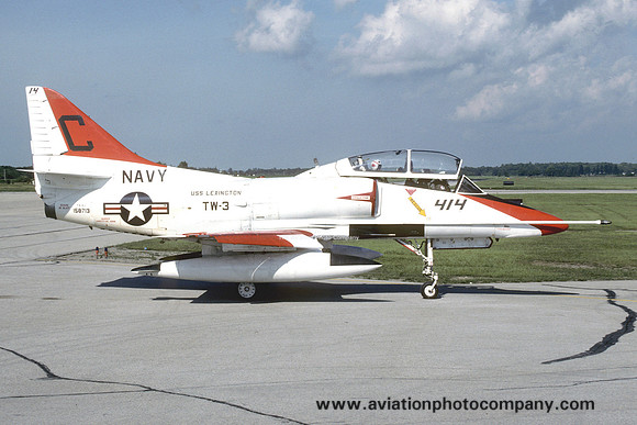 US Navy TW-3 Douglas TA-4J Skyhawk 158713/C-414 (1989)