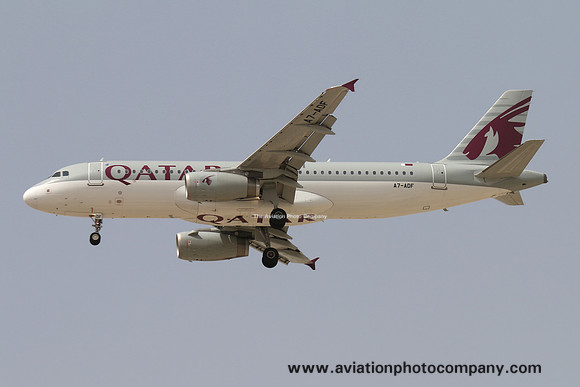 Qatar Airways Airbus A320-200 A7-ADF at Dubai (2016)