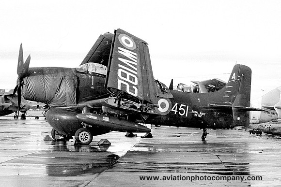 Royal Navy Douglas Skyraider AEW.1 WV182 at Abbotsinch (1960)
