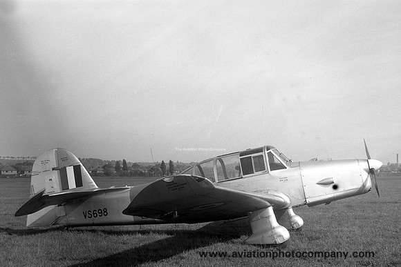 RAF Percival Prentice T.1 VS698 (1952)