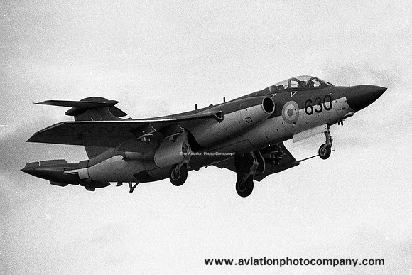 Royal Navy 736 Squadron Blackburn Buccaneer S.1 XN957/LM630 (1970)