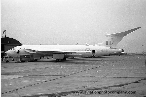 RAF 139 Squadron Handley Page Victor B.2 XL191 (1962)