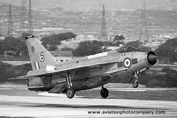 RAF 5 Squadron English Electric Lightning F.6 XS935/B at RAF Luqa