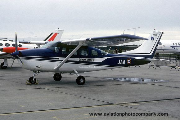 French Gendarmerie Cessna U206F Stationair 2126/JAA (1981)