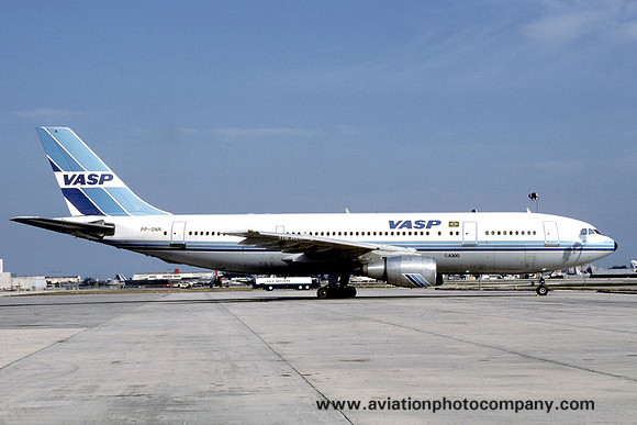 VASP Airbus A300B-203 PP-SNN (1986)