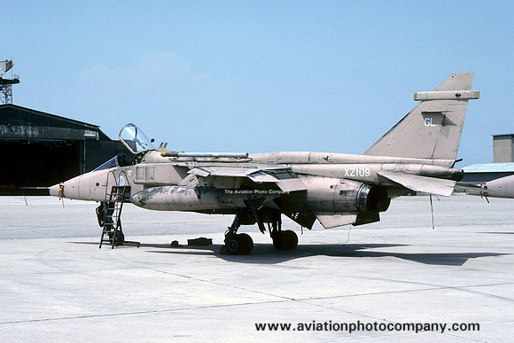 RAF 54 Squadron Sepecat Jaguar GR.1 XZ109/GL (1991)