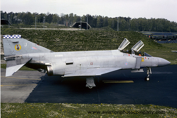RAF 19 Squadron McDonnell F-4M Phantom FGR.2 XV468/J (1990)