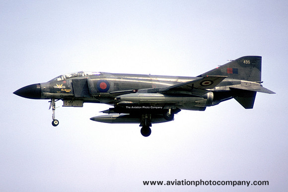 RAF 14 Squadron McDonnell F-4M Phantom FGR.2 XV435 (1970)