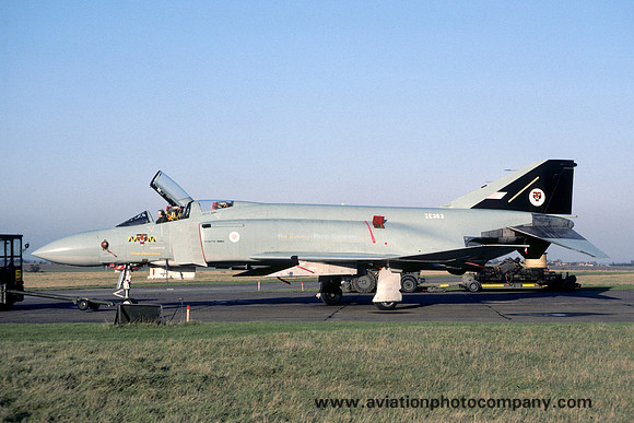 RAF 74 Squadron McDonnell F-4J Phantom ZE363 (1985)