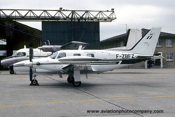French Douanes Piper PA-31T Cheyenne II F-ZBFZ (1991)