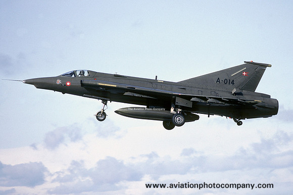 Danish Air Force Esk 725 SAAB Draken F-35 A-014 (1992)