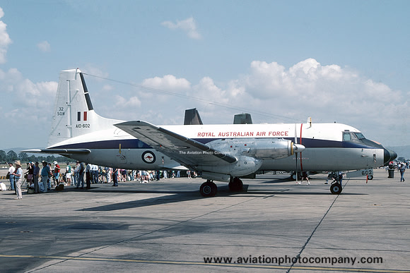 RAAF 32 Squadron Hawker Siddeley HS.748-228 A10-602 (1991)