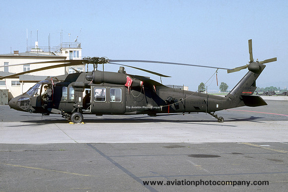 US Army 4th Aviation Brigade Sikorsky UH-60A Blackhawk 87-24664 (1989)