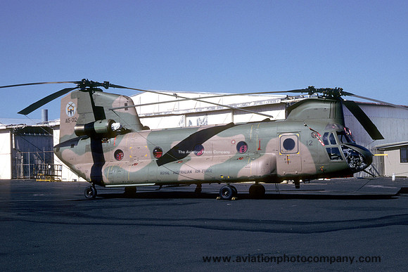 RAAF 12 Squadron Vertol CH-47C Chinook A15-012 (1988)