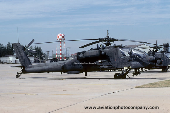 US Army 3/6 CAV Hughes AH-64A Apache 91-00122 (2001)