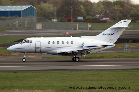 Hyperion Aviation Hawker 750XP at Prestwick (2017)