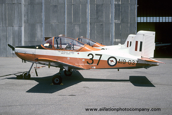 RAAF 1 FTS Victa CT-4A Airtourer A19-037 (1990)