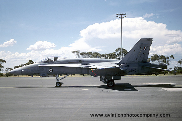 RAAF 3 Squadron McDonnell Douglas F/A-18A Hornet A21-10 (1990)