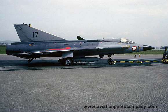 Austrian Air Force SAAB Draken J-35Oe 17 (1992)