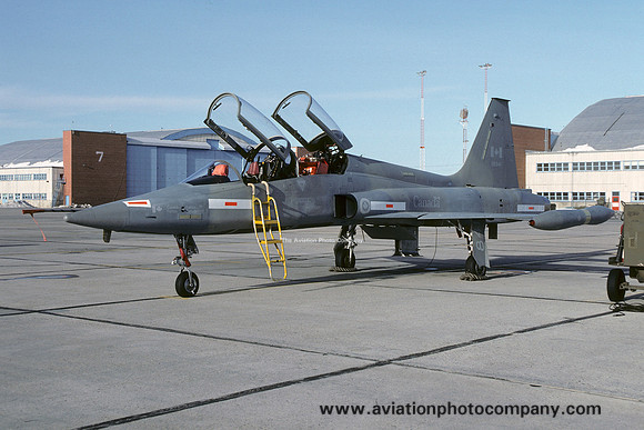Canadian Air Force AETE Canadair CL-219 (CF-116D) CF-5D 116841 (1992)