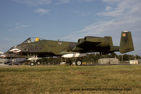 USAF 23 TFW 74 TFS Fairchild A-10A Thunderbolt 82-0665/EL (1989)