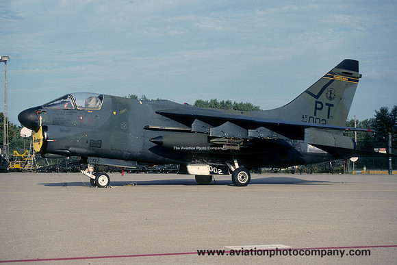 USAF Pennsylvania ANG 146 TFS LTV A-7D 73-1002/PT (1989)
