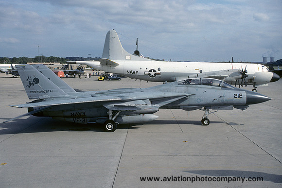 US Navy VF-31 Grumman F-14A Tomcat 160381/212 (1989)