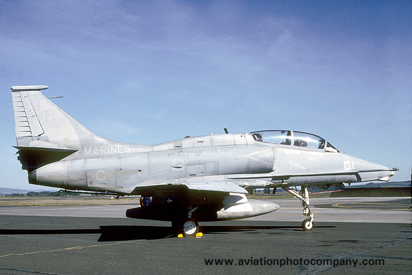 US Marines H&MS-11 Douglas OA-4M Skyhawk 154335/TM-01 (1988)