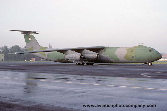 USAF 437 MAW Lockheed C-141B Starlifter 66-7945 (1989)