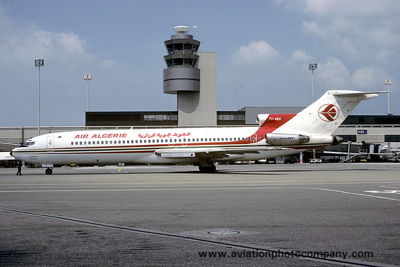 Air Algerie Boeing 727-2D6 7T-VEU (1986)