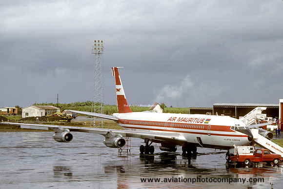 Air Mauritius Boeing 707-344B 3B-NAF (1986)