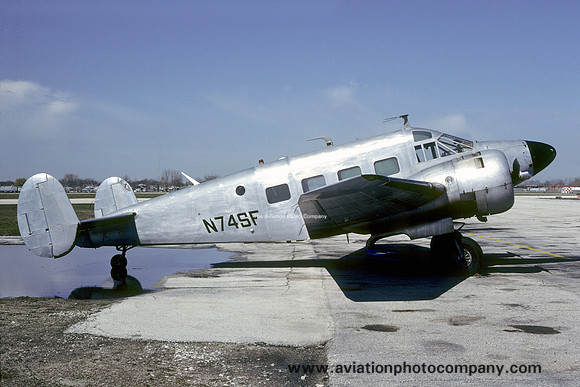 Beech E18S N74SF (1978)