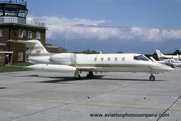 William L. Bricker Jr Learjet 36A N3NP at Biggin Hill (1986)