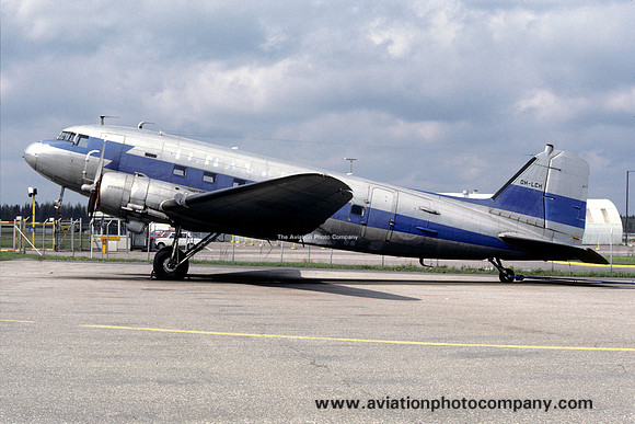 Douglas DC-3A OH-LCH (1986)
