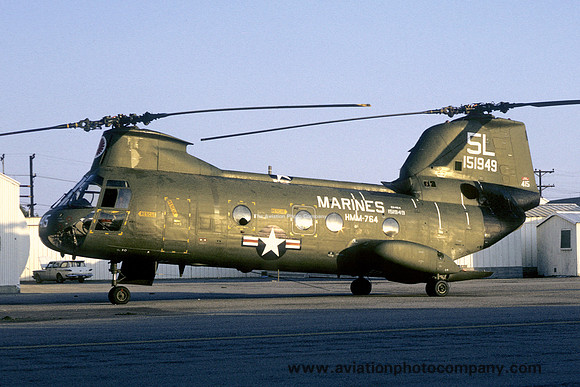 US Marines HMM-764 Vertol UH-46A Sea Knight 151949/5L415 (1971)