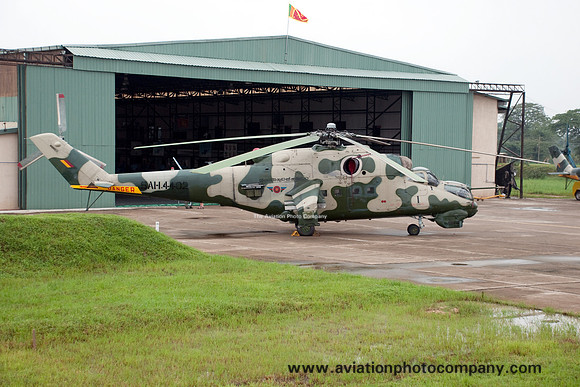 Sri Lankan Air Force 9 Squadron Mil Mi-35V SAH-4402 (2011)